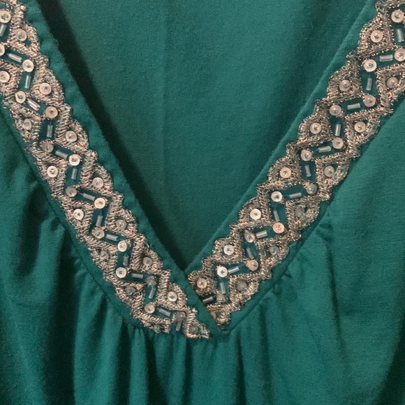 Sleeveless blue blouse - Picture 2 of 4